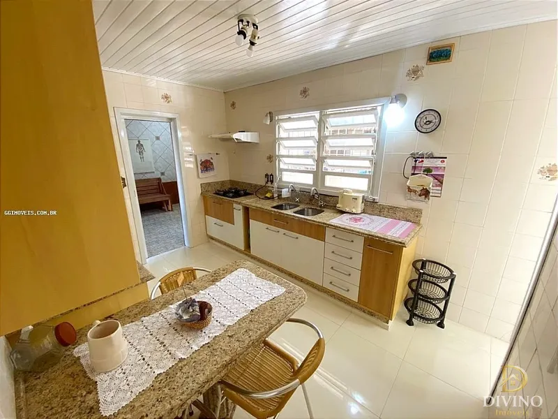 Casa na Praia, com Piscina, espaço gourmet, anexo com lareira! Confira: 11ª foto da galeria de imagens do imóvel