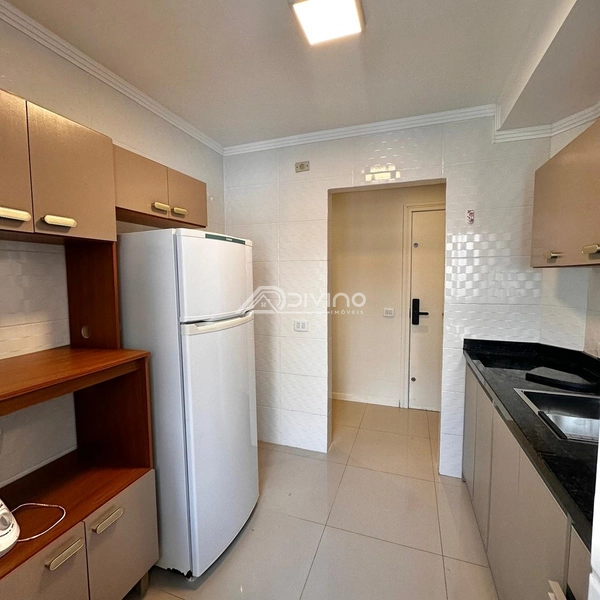 Apartamento com 2 dormitórios e sacada ao lado da Avenida da Igreja em Tramandaí. : 7ª foto da galeria de imagens do imóvel