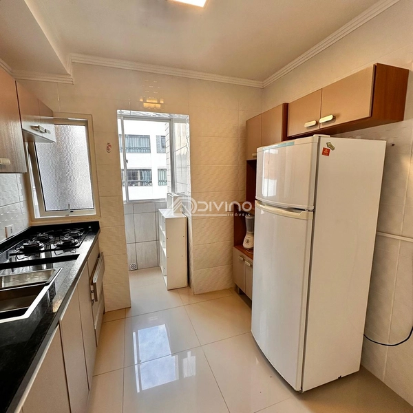 Apartamento com 2 dormitórios e sacada ao lado da Avenida da Igreja em Tramandaí. : 6ª foto da galeria de imagens do imóvel