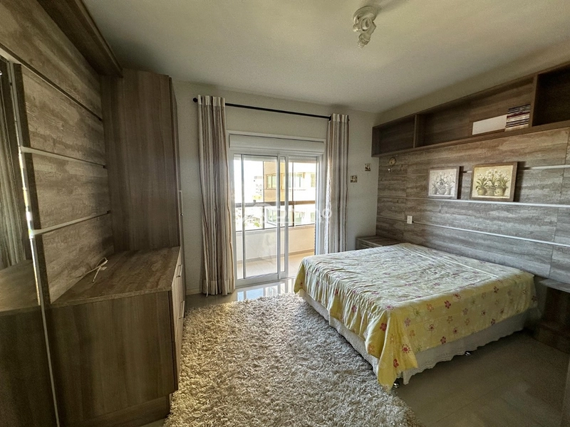 Apartamento amplo com 3 dormitórios, sendo 1 suíte com sacada; : 15ª foto da galeria de imagens do imóvel