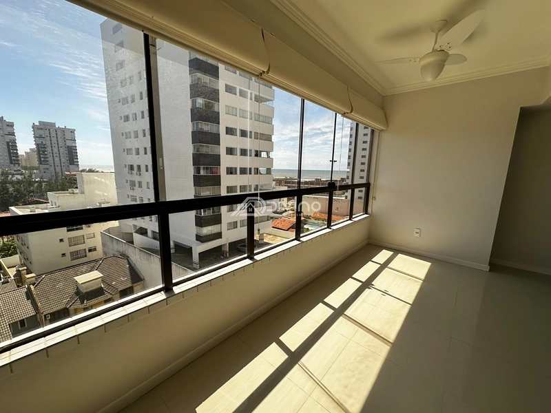 Apartamento amplo com 3 dormitórios, sendo 1 suíte com sacada; : 3ª foto da galeria de imagens do imóvel