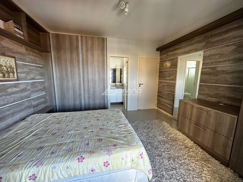 Apartamento amplo com 3 dormitórios, sendo 1 suíte com sacada; : 14ª foto da galeria de imagens do imóvel