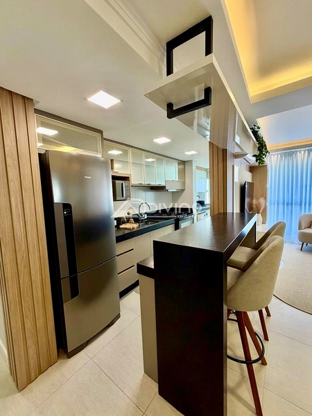 Apartamento de 3 dormitórios decorado no centro de Tramandaí : 2ª foto da galeria de imagens do imóvel