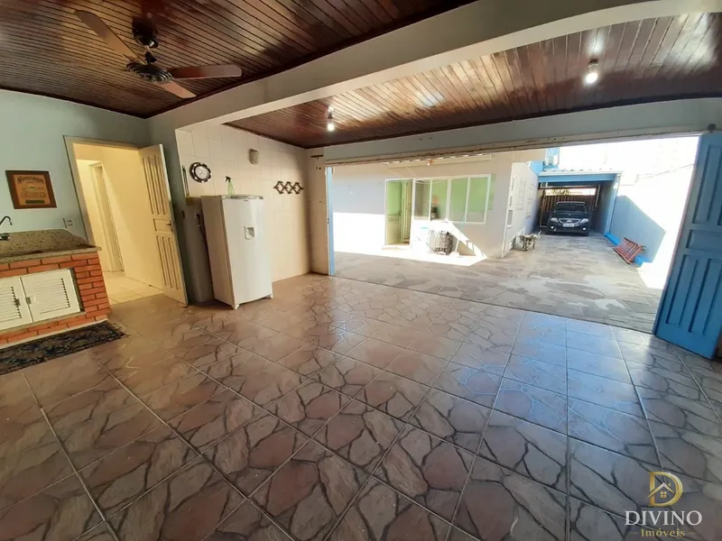 Casa 5 dormitórios, ótima localização!!: 16ª foto da galeria de imagens do imóvel