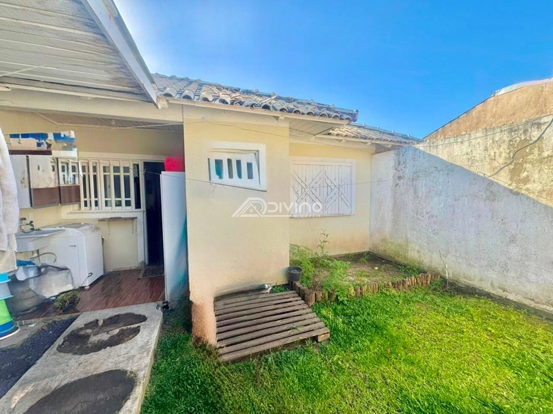 Refúgio e Conforto: Casa Aconchegante com Suíte e Hidro Privativa!: 1ª foto da galeria de imagens do imóvel