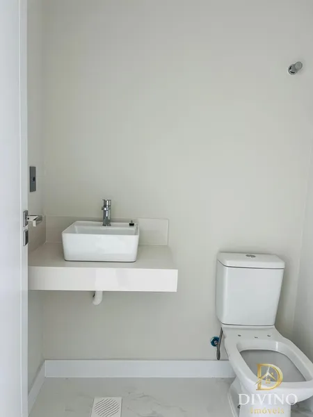 Alto Padrão em todos os detalhes, 3 dormitórios, 150m da beira mar.: 12ª foto da galeria de imagens do imóvel
