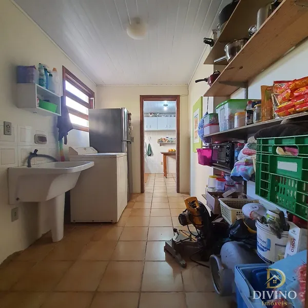 Amplo Sobrado no Centro.: 5ª foto da galeria de imagens do imóvel