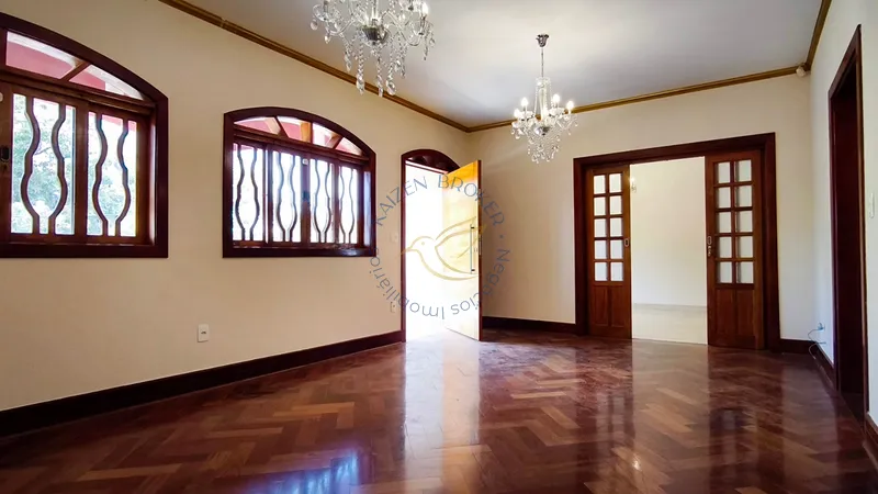 🏡Casa Espaçosa com Área Gourmet, Vista Panorâmica e garagem para até 6 veículos em Bragança Paulista: 1ª foto da galeria de imagens do imóvel