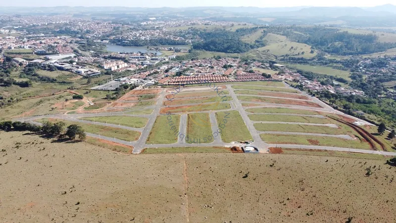 Lotes no Sol Nascente em Bragança Paulista. Obras em andamento, lazer completo e pagamento facilitado direto com a loteadora.: 2ª foto da galeria de imagens do imóvel