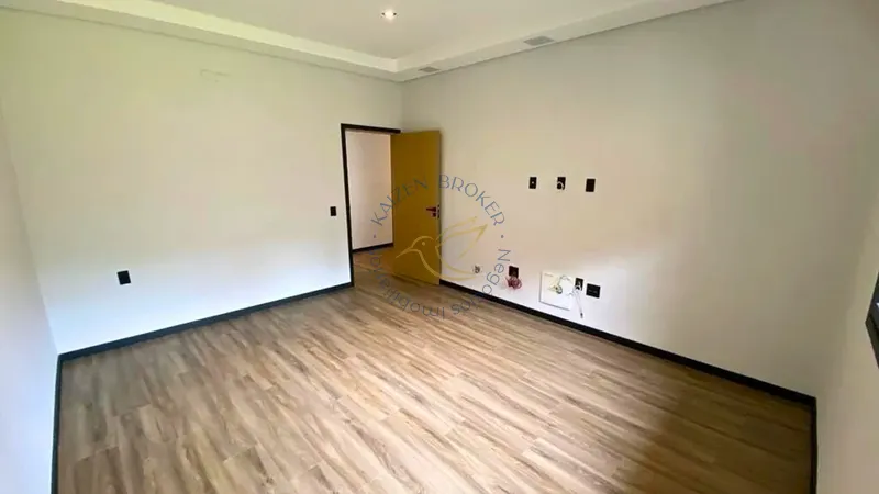 Casa de alto padrão à venda no condomínio Jardim das Palmeiras em Bragança Paulista. 4 dormitórios, lazer completo, segurança 24h e permuta: 15ª foto da galeria de imagens do imóvel
