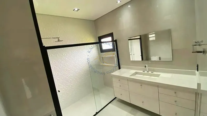 Casa de alto padrão à venda no condomínio Jardim das Palmeiras em Bragança Paulista. 4 dormitórios, lazer completo, segurança 24h e permuta: 13ª foto da galeria de imagens do imóvel