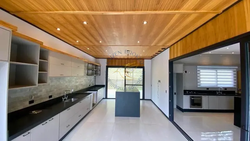Casa de alto padrão à venda no condomínio Jardim das Palmeiras em Bragança Paulista. 4 dormitórios, lazer completo, segurança 24h e permuta: 9ª foto da galeria de imagens do imóvel