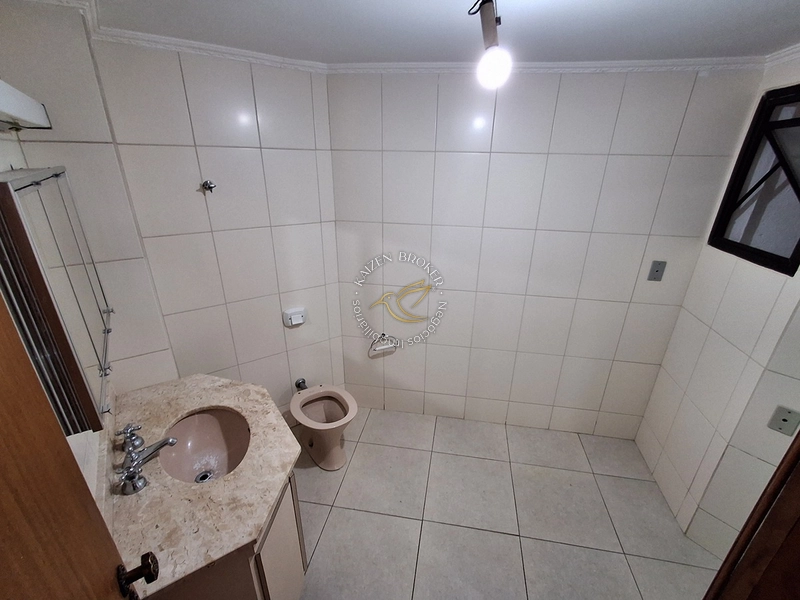 Apartamento para Locação 140m² - Edifício João Paulo II - 7º Andar - Elevador: 37ª foto da galeria de imagens do imóvel