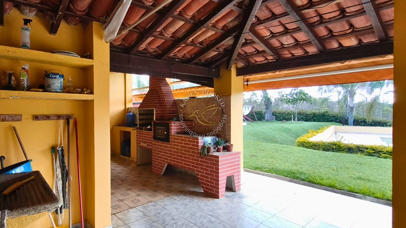 🏡 Seu Paraíso: Chácara Completa com Piscina e Água de Mina em Pedra Bela/SP! ✨: 4ª foto da galeria de imagens do imóvel