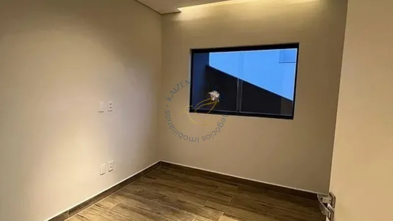 Imóvel moderno com 3 quartos, suíte, sala em conceito aberto, cozinha integrada, churrasqueira e garagem coberta. Localização tranquila e arborizada em Bragança Paulista.: 5ª foto da galeria de imagens do imóvel