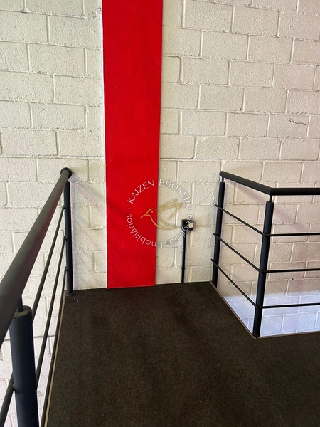 Galpão Comercial para Locação ou Venda | 506m² de Terreno | 5 Vagas | Aceita Permuta: 6ª foto da galeria de imagens do imóvel