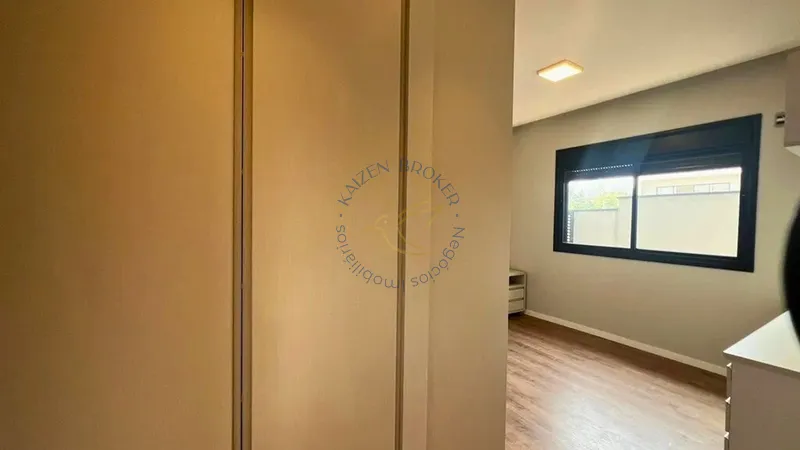 Casa à venda no Parque Imperador em Bragança Paulista. 3 suítes, piscina, sauna, área gourmet, vista para o Lago do Taboão e localização privilegiada.: 6ª foto da galeria de imagens do imóvel