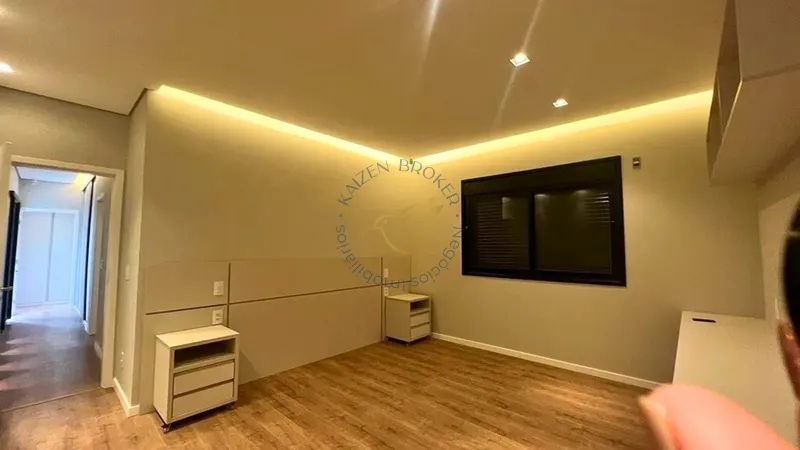 Casa à venda no Parque Imperador em Bragança Paulista. 3 suítes, piscina, sauna, área gourmet, vista para o Lago do Taboão e localização privilegiada.: 14ª foto da galeria de imagens do imóvel