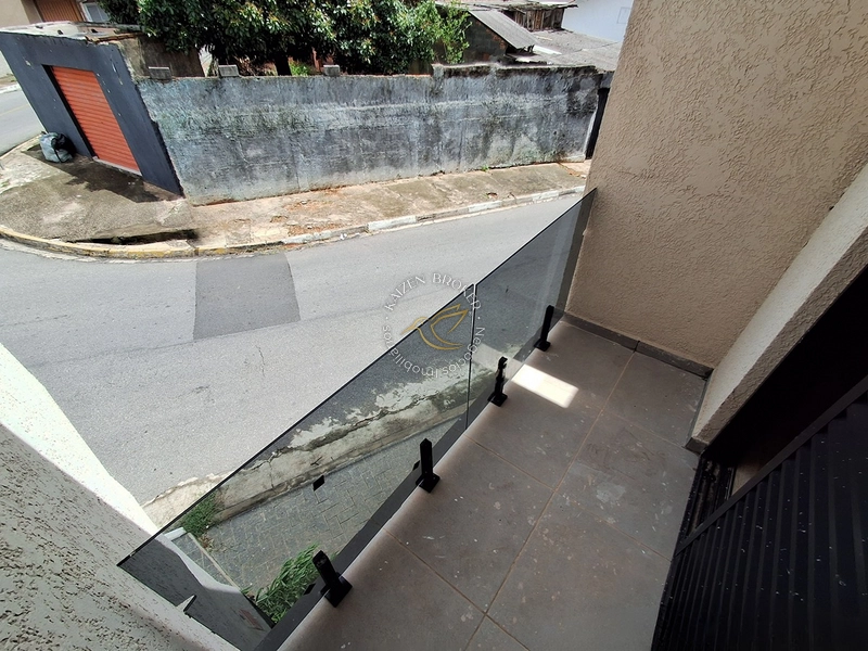 Sobrado à venda, Parque Brasil, Bragança Paulista SP. 3 suítes, 2 vagas, excelente localização. Aceita permuta e financiamento. Agende sua visita.: 56ª foto da galeria de imagens do imóvel