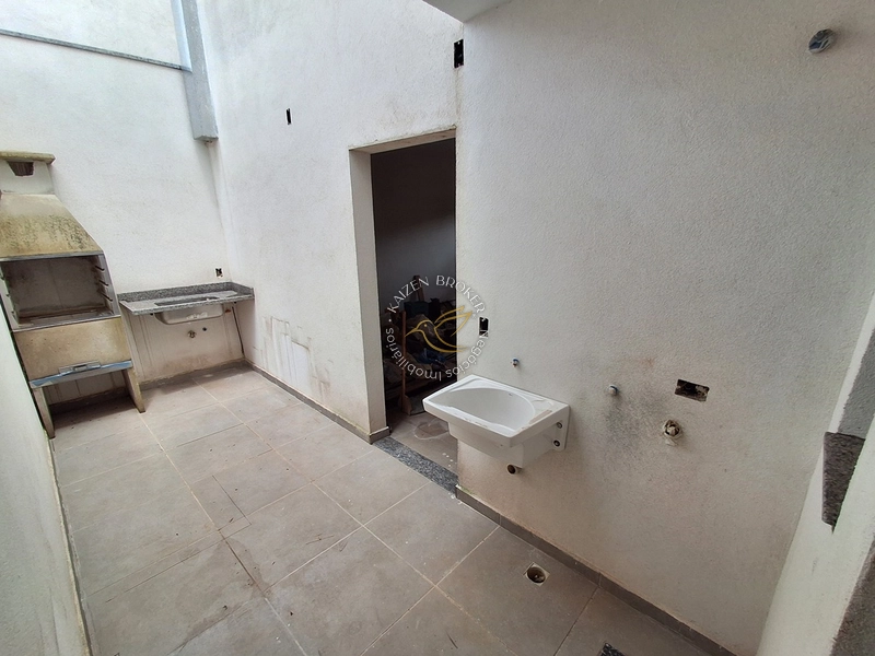 Sobrado à venda, Parque Brasil, Bragança Paulista SP. 3 suítes, 2 vagas, excelente localização. Aceita permuta e financiamento. Agende sua visita.: 15ª foto da galeria de imagens do imóvel