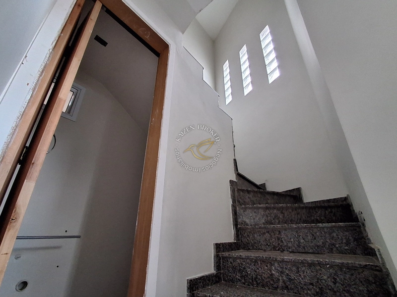 Sobrado à venda, Parque Brasil, Bragança Paulista SP. 3 suítes, 2 vagas, excelente localização. Aceita permuta e financiamento. Agende sua visita.: 24ª foto da galeria de imagens do imóvel