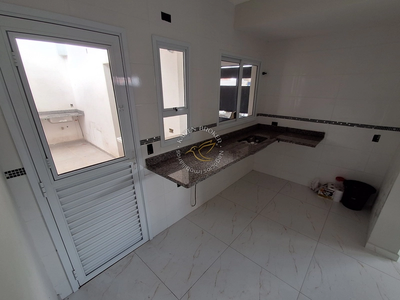 Sobrado à venda, Parque Brasil, Bragança Paulista SP. 3 suítes, 2 vagas, excelente localização. Aceita permuta e financiamento. Agende sua visita.: 13ª foto da galeria de imagens do imóvel