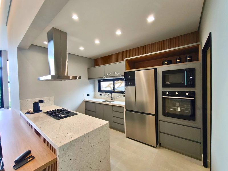 Casa Nova 3 Suítes + Área Gourmet Completa: 39ª foto da galeria de imagens do imóvel