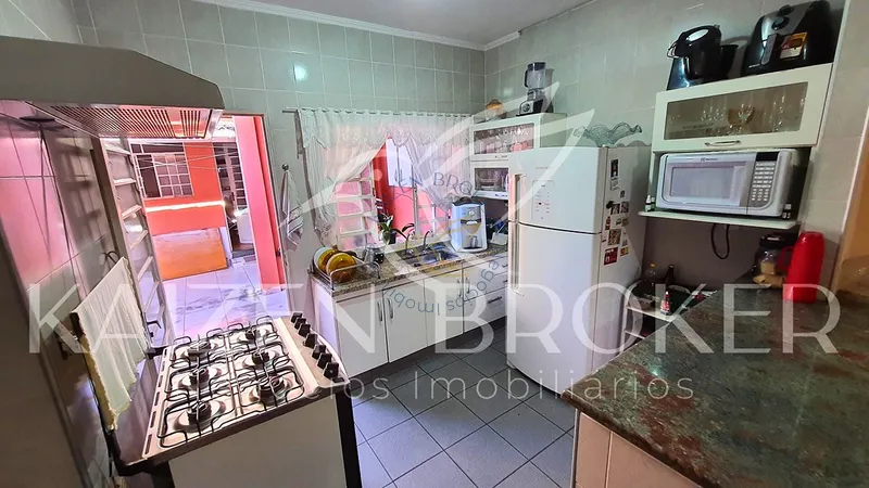Casa com Edícula à Venda em Bragança Paulista – 3 Dormitórios, Quintal com Churrasqueira e 2 Vagas Cobertas: 9ª foto da galeria de imagens do imóvel