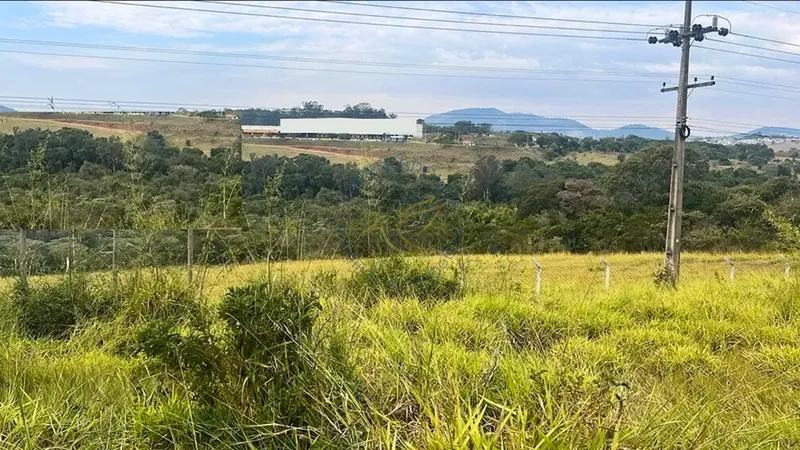 Área industrial à venda em Bragança Paulista/SP. 48.795m² na Rodovia Capitão Barduino. Ideal para galpões, logística, indústrias e centros comerciais. Investimento seguro!: 5ª foto da galeria de imagens do imóvel