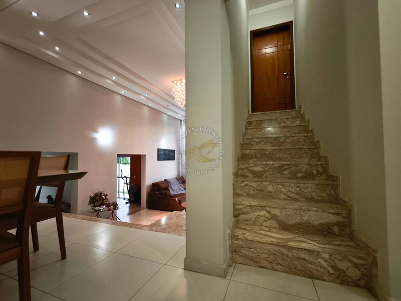 CASA JARDIM AMÉRICA - 4 SUÍTES - Pronta para Morar com + Espaço!: 32ª foto da galeria de imagens do imóvel