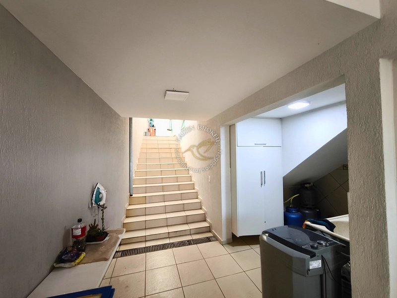 CASA JARDIM AMÉRICA - 4 SUÍTES - Pronta para Morar com + Espaço!: 10ª foto da galeria de imagens do imóvel