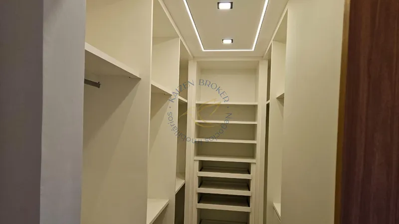 Casa de Alto Padrão à Venda no Euroville II – 3 Suítes, Piscina e Vista Panorâmica em Bragança Paulista: 14ª foto da galeria de imagens do imóvel