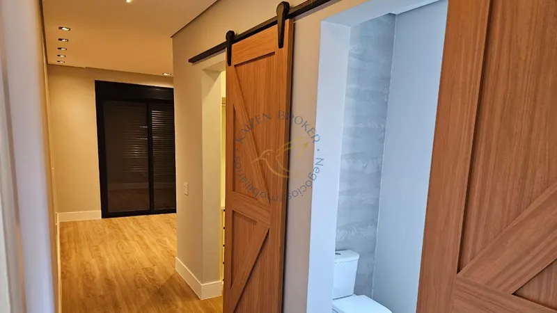 Casa de Alto Padrão à Venda no Euroville II – 3 Suítes, Piscina e Vista Panorâmica em Bragança Paulista: 8ª foto da galeria de imagens do imóvel