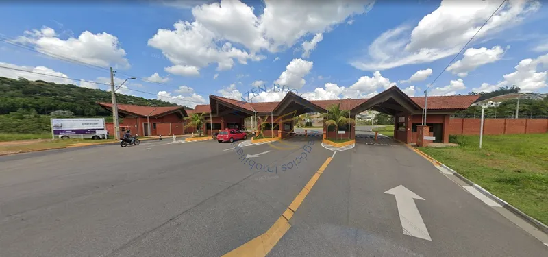 Casa de Alto Padrão à Venda no Euroville II – 3 Suítes, Piscina e Vista Panorâmica em Bragança Paulista: 40ª foto da galeria de imagens do imóvel