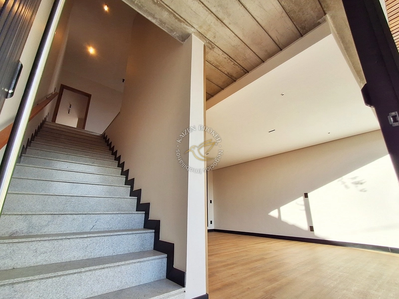 🏠 Sobrado Novo de Alto Padrão à Venda Vila Aparecida, Bragança Paulista, SP: 29ª foto da galeria de imagens do imóvel