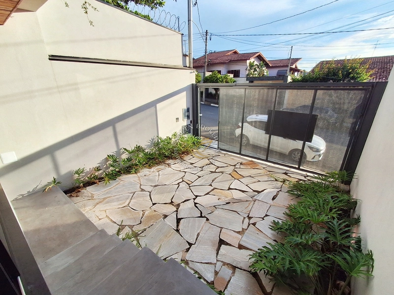 🏠 Sobrado Novo de Alto Padrão à Venda Vila Aparecida, Bragança Paulista, SP: 3ª foto da galeria de imagens do imóvel