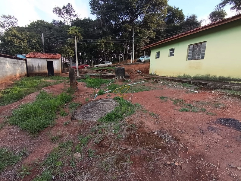 Chácara à venda em Água Comprida – Bragança Paulista/SP. 3.000m² com casa de 2 dormitórios, espaço para lazer, horta ou cultivo. Tranquilidade e natureza perto da cidade!: 7ª foto da galeria de imagens do imóvel