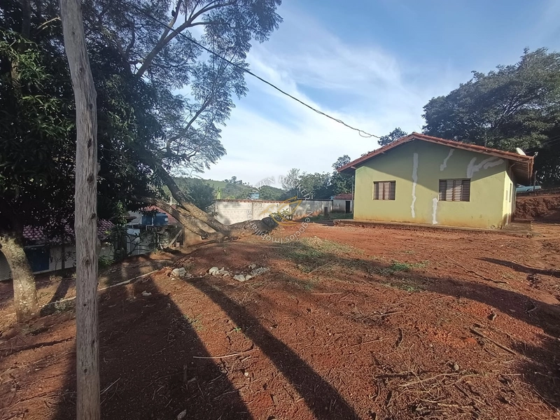 Chácara à venda em Água Comprida – Bragança Paulista/SP. 3.000m² com casa de 2 dormitórios, espaço para lazer, horta ou cultivo. Tranquilidade e natureza perto da cidade!: 11ª foto da galeria de imagens do imóvel