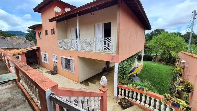 Chácara à venda no Menin – Bragança Paulista/SP. 5 dormitórios, piscina, área gourmet, pomar, canil e garagem para 8 carros. Conforto e lazer a 20 min do centro da cidade!: 8ª foto da galeria de imagens do imóvel