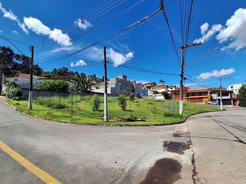 ⛰️ Terreno de 344m² à Venda no Jardim Europa, Zona Sul de Bragança Paulista, SP: 1ª foto da galeria de imagens do imóvel