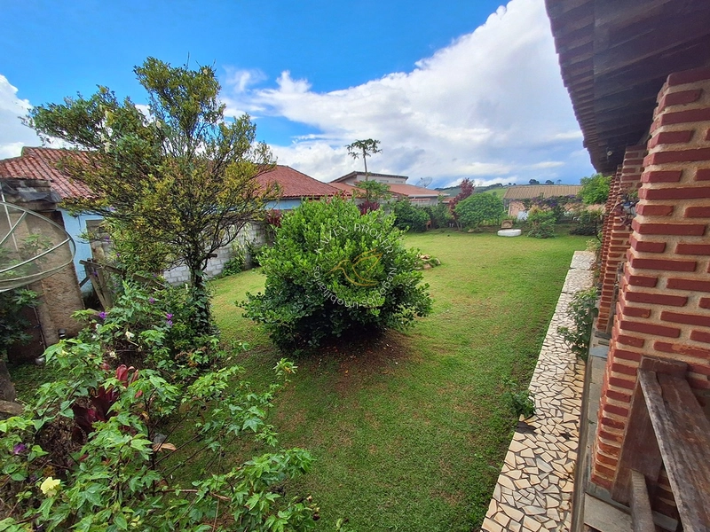 🏠 Chácara toda Avarandada à Venda | 1.100 m² | Chácaras Manacás, Pinhalzinho, SP: 8ª foto da galeria de imagens do imóvel