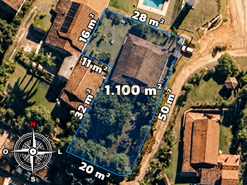 🏠 Chácara toda Avarandada à Venda | 1.100 m² | Chácaras Manacás, Pinhalzinho, SP: 2ª foto da galeria de imagens do imóvel