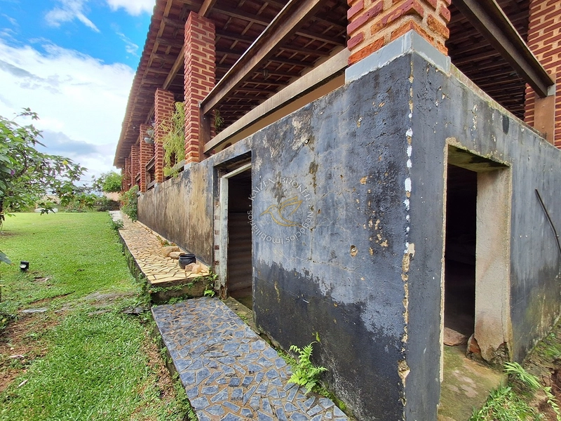 🏠 Chácara toda Avarandada à Venda | 1.100 m² | Chácaras Manacás, Pinhalzinho, SP: 39ª foto da galeria de imagens do imóvel