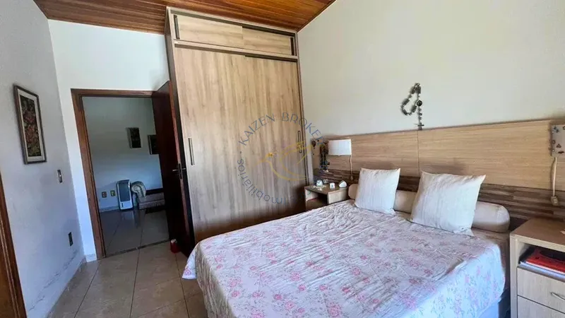 Casa térrea à venda no Jardim das Palmeiras em Bragança Paulista. 6 dormitórios, piscina, área gourmet, 9 vagas e lazer completo em condomínio fechado.: 9ª foto da galeria de imagens do imóvel