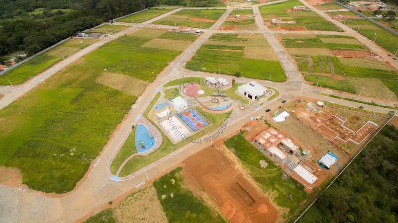 Curitibanos Eco Residence em Bragança Paulista. Condomínio com segurança, áreas verdes, quadras esportivas, espaço pet, salão de festas e lago paisagístico.: 7ª foto da galeria de imagens do imóvel
