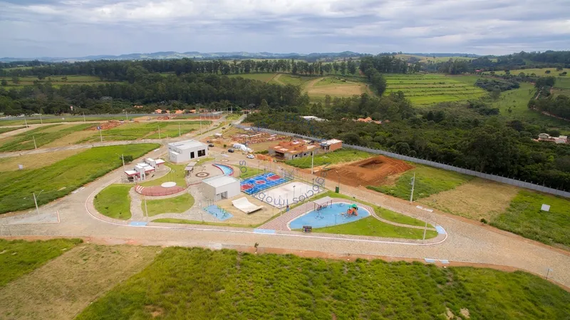 Curitibanos Eco Residence em Bragança Paulista. Condomínio com segurança, áreas verdes, quadras esportivas, espaço pet, salão de festas e lago paisagístico.: 5ª foto da galeria de imagens do imóvel