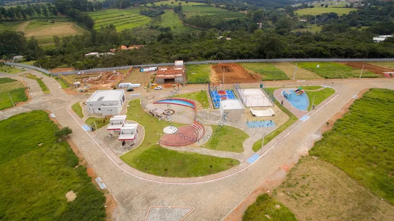 Curitibanos Eco Residence em Bragança Paulista. Condomínio com segurança, áreas verdes, quadras esportivas, espaço pet, salão de festas e lago paisagístico.: 6ª foto da galeria de imagens do imóvel