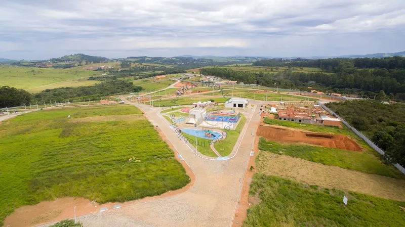 Curitibanos Eco Residence em Bragança Paulista. Condomínio com segurança, áreas verdes, quadras esportivas, espaço pet, salão de festas e lago paisagístico.: 3ª foto da galeria de imagens do imóvel