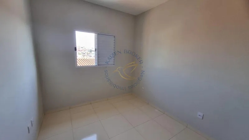 Sobrado com 73m² em Bragança Paulista, 2 dormitórios, sacada, quintal e lavanderia. Financiamento disponível e excelente localização.: 2ª foto da galeria de imagens do imóvel