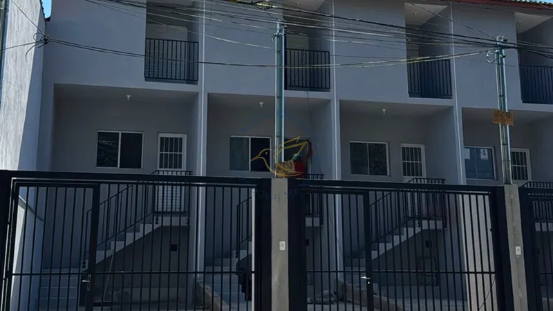 Sobrado com 73m² em Bragança Paulista, 2 dormitórios, sacada, quintal e lavanderia. Financiamento disponível e excelente localização.: 1ª foto da galeria de imagens do imóvel